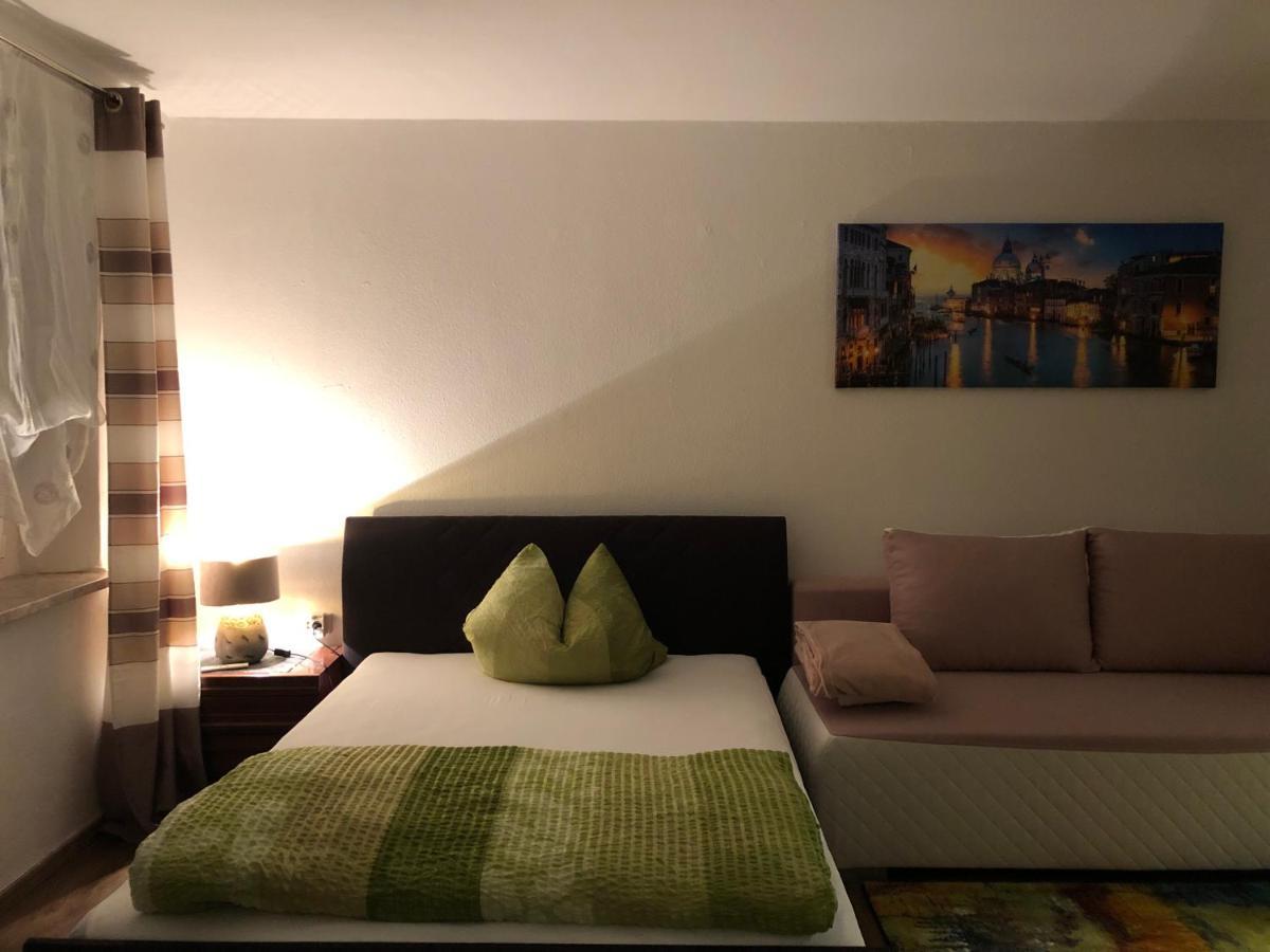 Fine Ferienwohnung In City Bayreuth Kültér fotó